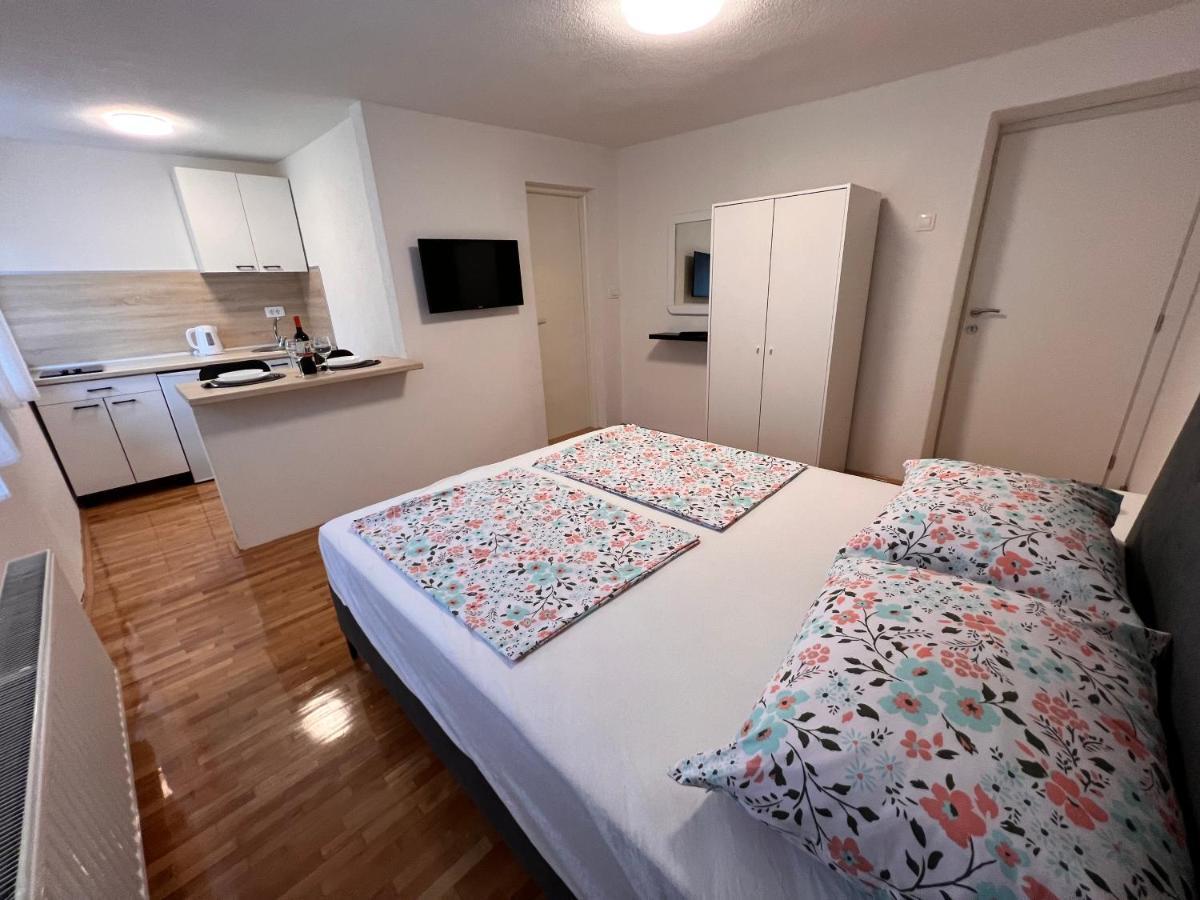 Guest House Kiwi Mostar Exterior foto